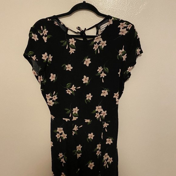 Floral Long Dress with high slit and tie back - Picture 3 of 7